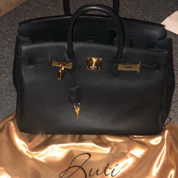 teddy blake Handbags - Teddy Blake caty 14”